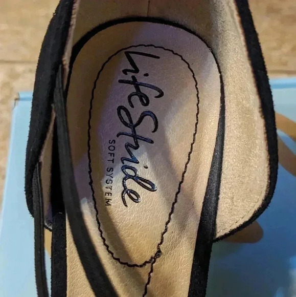 LIFESTRIDE women's Grace Pumps - Picture 3 of 8